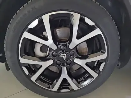 Photo 12 Citroën C5 aircross  Hybride Rechargeable 225 e-EAT8