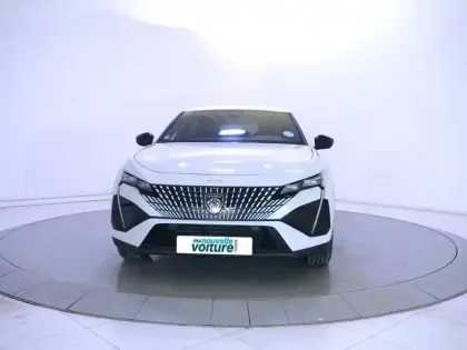 Photo 1 Peugeot 408  Hybrid 136 e-DCS6