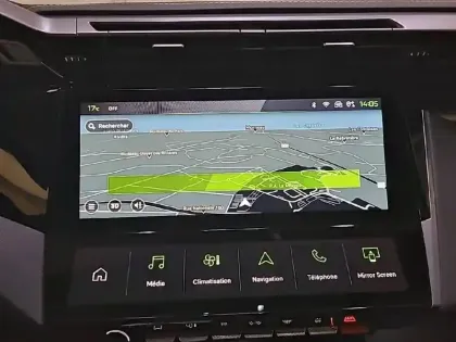 Photo 18 Peugeot 408  Hybrid 136 e-DCS6