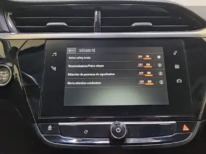 Photo 46 Opel Corsa  Electrique 136 ch & Batterie 50 kw/h