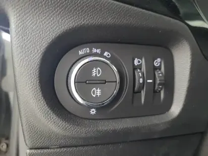 Photo 18 Opel Corsa  Electrique 136 ch & Batterie 50 kw/h