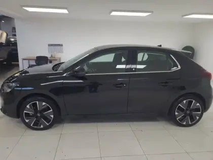 Photo 2 Opel Corsa  Electrique 136 ch & Batterie 50 kw/h