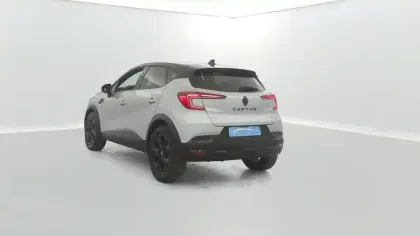 Photo 78 Renault Captur  E-Tech 145