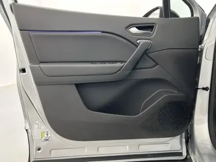 Photo 122 Renault Captur  E-Tech 145