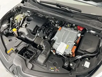 Photo 177 Renault Captur  E-Tech 145