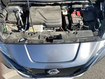 Photo 81 Nissan Leaf  Electrique 40kWh