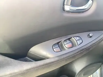 Photo 68 Nissan Leaf  Electrique 40kWh