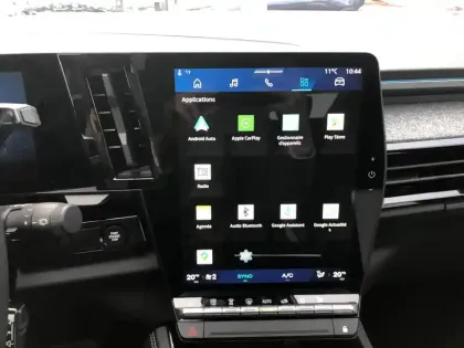 Photo 16 Renault Austral  full hybrid E-Tech 200 ch
