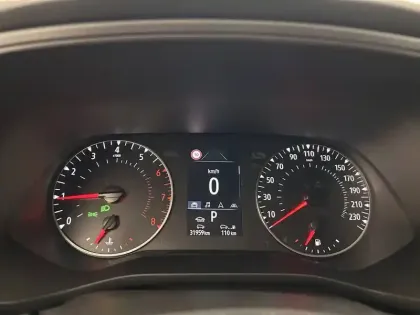 Photo 25 Renault Arkana  mild hybrid 140 EDC FAP - 22