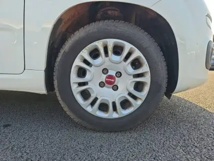 Photo 37 Fiat Panda Gén. III Ph1 NG City Cross 5