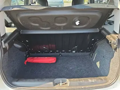 Photo 39 Fiat Panda Gén. III Ph1 NG City Cross 5