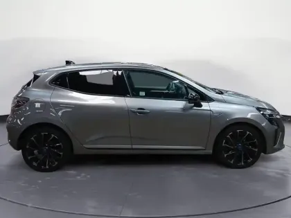 Photo 21 Renault Clio Gén. V (BJA) Ph2 esprit Alpine 5