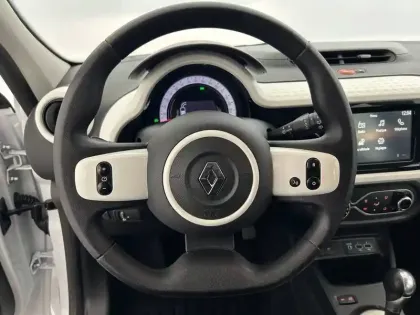 Photo 23 Renault Twingo  III Achat Intégral - 21