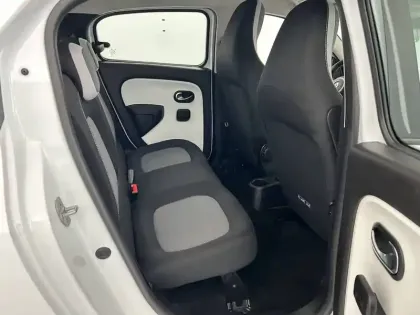 Photo 24 Renault Twingo  III Achat Intégral - 21