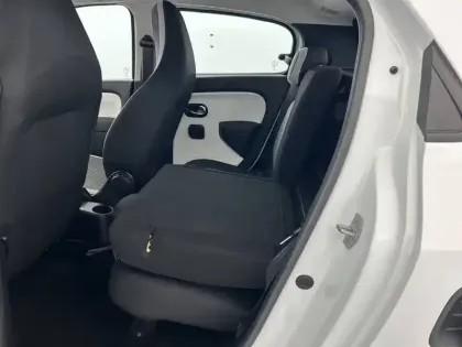 Photo 32 Renault Twingo  III Achat Intégral - 21