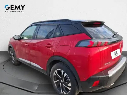 Photo 6 Peugeot 2008  PureTech 130 S&S EAT8