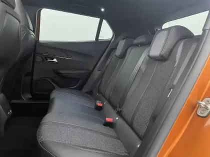 Photo 14 Peugeot 2008  PureTech 130 S&S EAT8