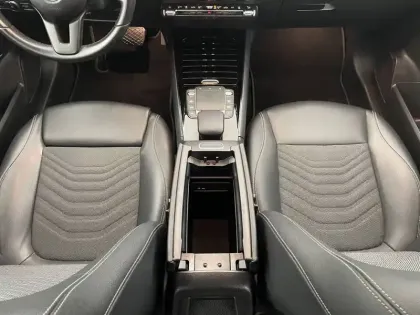 Photo 31 Mercedes Classe B  250 e 8G-DCT