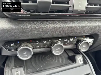 Photo 45 Citroën C4 e- 136 ch autonomie standard  Automatique