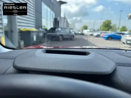 Photo 49 Citroën C4 e- 136 ch autonomie standard  Automatique