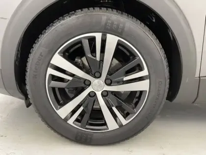 Photo 16 Peugeot 3008  Puretech 130ch S&S EAT8