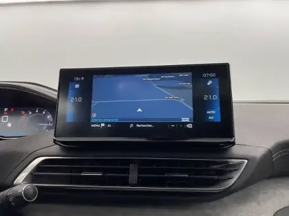 Photo 19 Peugeot 3008  Puretech 130ch S&S EAT8