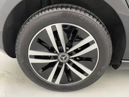 Photo 18 Mercedes Classe A  250 e 8G-DCT