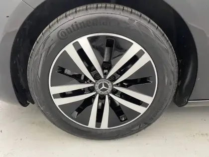 Photo 17 Mercedes Classe A  250 e 8G-DCT