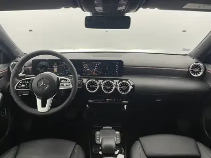 Photo 28 Mercedes Classe A  250 e 8G-DCT