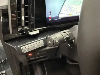 Photo 33 Renault Espace  full hybrid E-Tech 200 ch 5pl