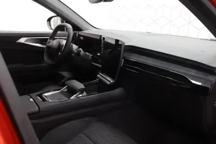 Photo 20 Renault Austral  E-Tech full hybrid 200 GSR2