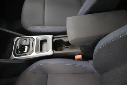 Photo 57 Dacia Duster  Hybrid 140