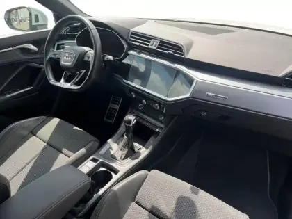 Photo 8 Audi Q3  35 TDI 150 ch S tronic 7