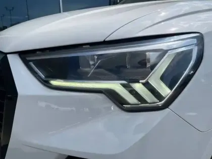 Photo 73 Audi Q3  35 TDI 150 ch S tronic 7