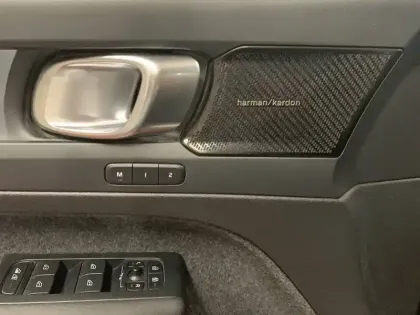 Photo 17 Volvo Xc40  Recharge 231 ch 1EDT