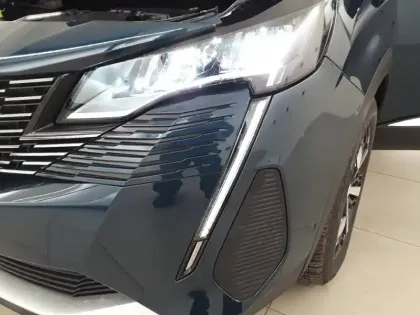 Photo 15 Peugeot 5008  BlueHDi 130ch S&S EAT8