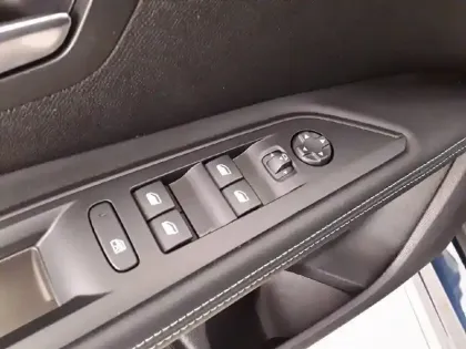 Photo 23 Peugeot 5008  BlueHDi 130ch S&S EAT8