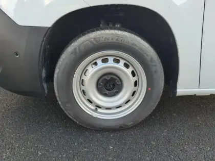 Photo 12 Peugeot Partner  FOURGON M 650 KG BLUEHDI 100 S&S BVM6