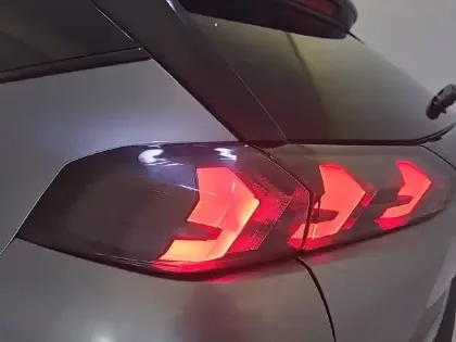 Photo 16 Peugeot 2008  PureTech 130 S&S EAT8