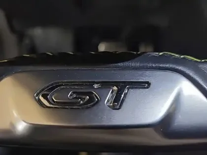 Photo 30 Peugeot 2008  PureTech 130 S&S EAT8