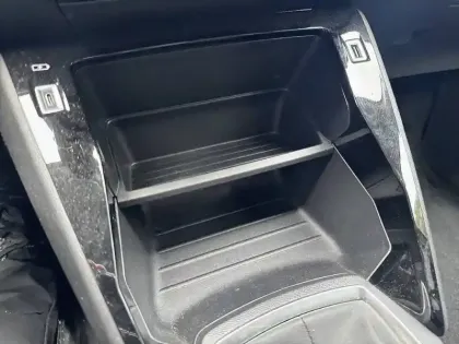 Photo 20 Peugeot 208  PureTech 75 S&S BVM5