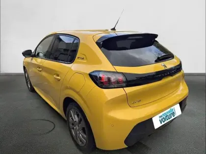 Photo 6 Peugeot 208  PureTech 75 S&S BVM5