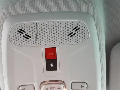 Photo 74 Peugeot 208  PureTech 75 S&S BVM5