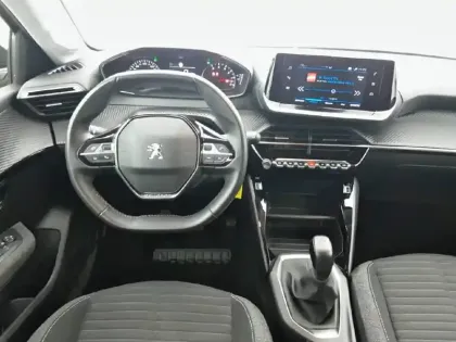 Photo 32 Peugeot 208  PureTech 75 S&S BVM5