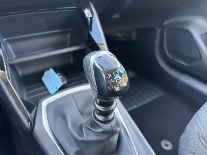 Photo 13 Peugeot 208  100 S&S BVM6