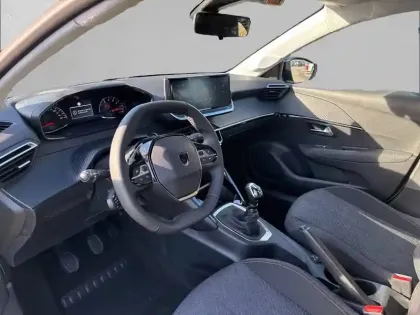 Photo 27 Peugeot 208  100 S&S BVM6