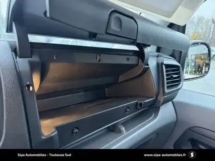 Photo 29 Opel Vivaro  Combi L3 1.5 Diesel 120 ch