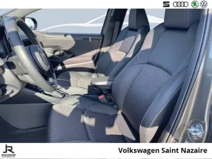 Photo 41 Toyota Yaris  Hybride 116h