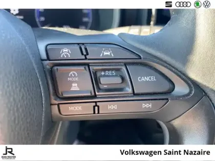 Photo 38 Toyota Yaris  Hybride 116h