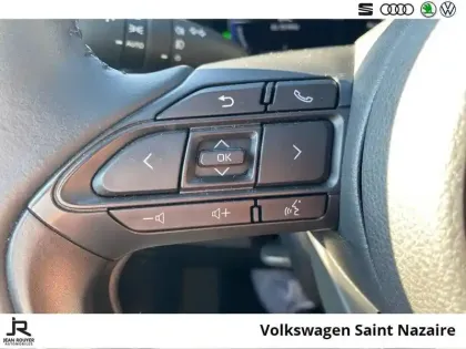 Photo 37 Toyota Yaris  Hybride 116h